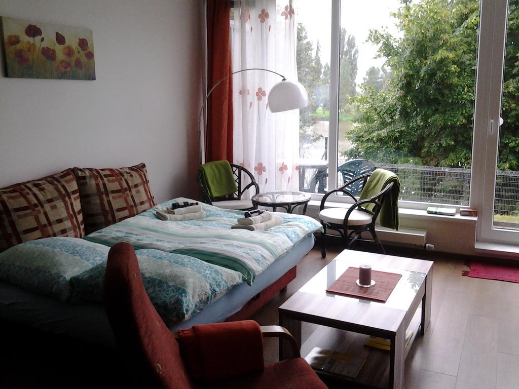 Apartman Residence Nabrezi Beroun  Rum bild